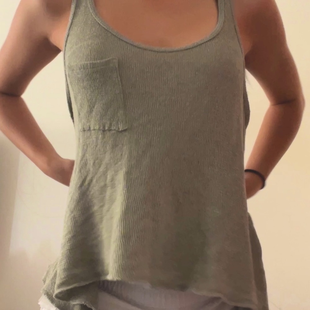 Hollister Light sage green tank top - Picture 2 of 3